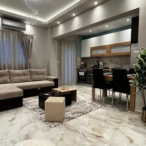 https://diamond.hotels-of-thessaloniki.com